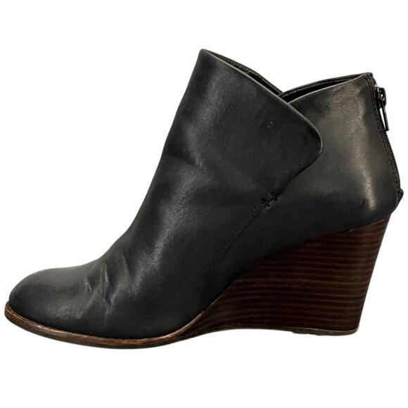 Gianni Bini Black Leather Western Wedge Heel Zip Back Ankle Bootie Women 9.5M - Picture 3 of 10